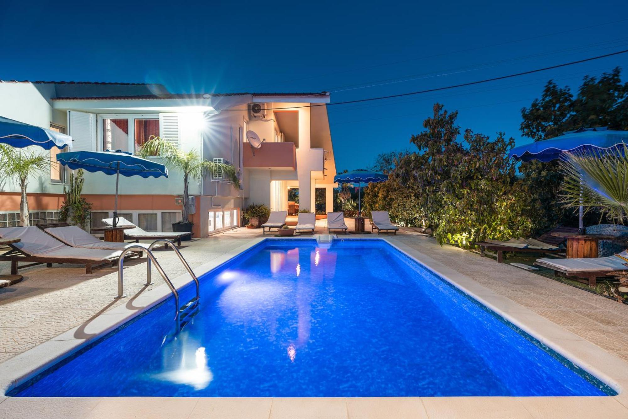 Artzy Villa Rhodes City Bagian luar foto